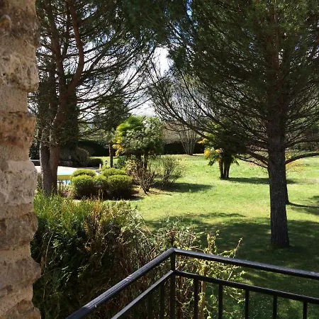 Le Du Moulin Du Boisset Holiday home Saint-Denis-les-Martel
